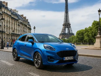 Ford Puma équipé dy système Ford Flexifuel dans les rue de Paris