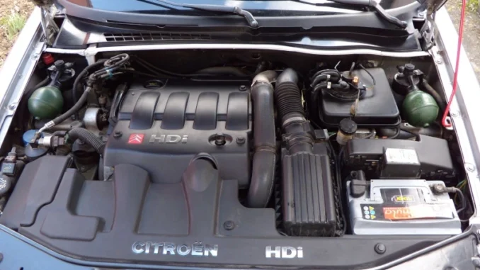 moteur 2.0 HDi moteur 2.0 HDi dans une véhicule PSA